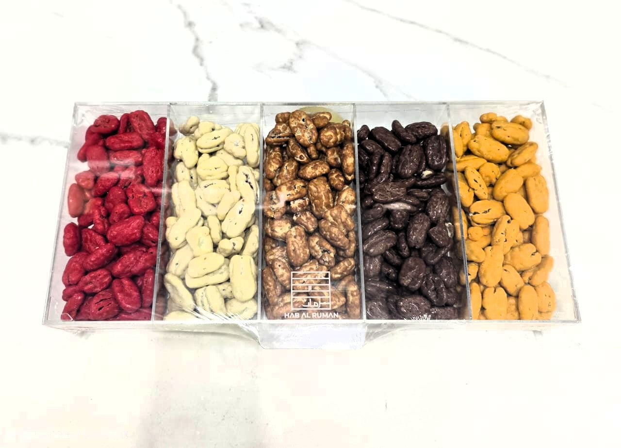 Dragee Pecan assorted Acrylic Box