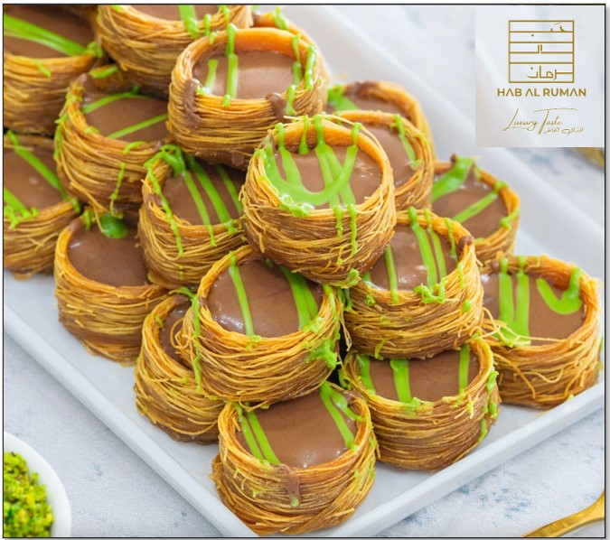 Knafeh ush ALbobol Stuffed Luxury Chocolate Drawer Box - 250 G