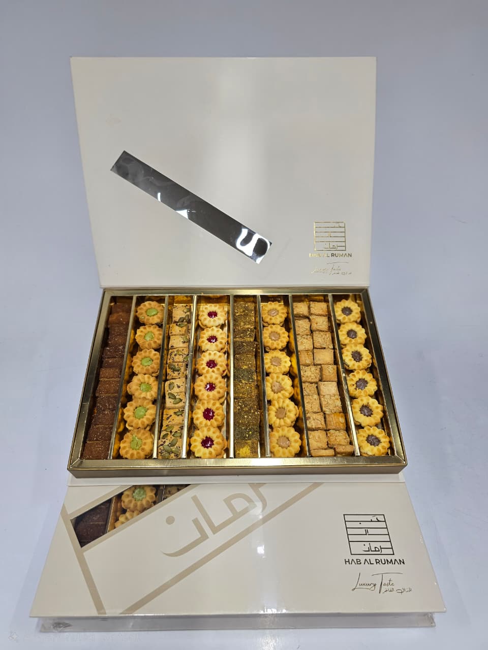 Bakes and Petit fours Mix - Big Box